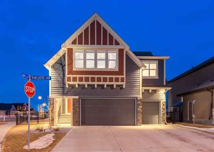 Luxury 4 1 Bedroom Home in Okotoks Air Ranch