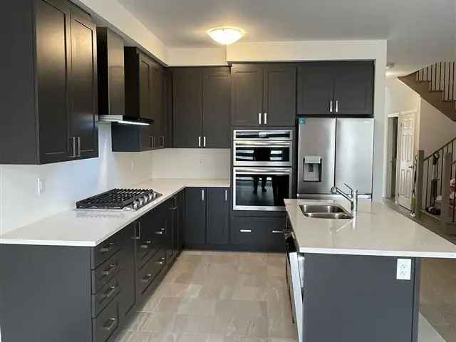 Fergus Detached Home 3 Beds 3 Baths 1 Car Garage