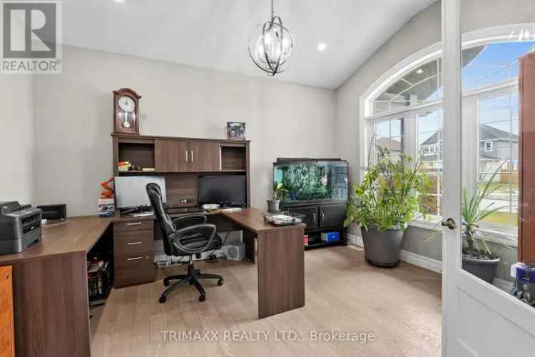 Buy Single Family Home in Amazing Condition with 4 Bedrooms in Custom Design