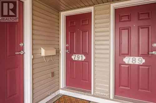 Renovated Orleans Townhouse - 2 Beds, 2.5 Baths, 2 Parking