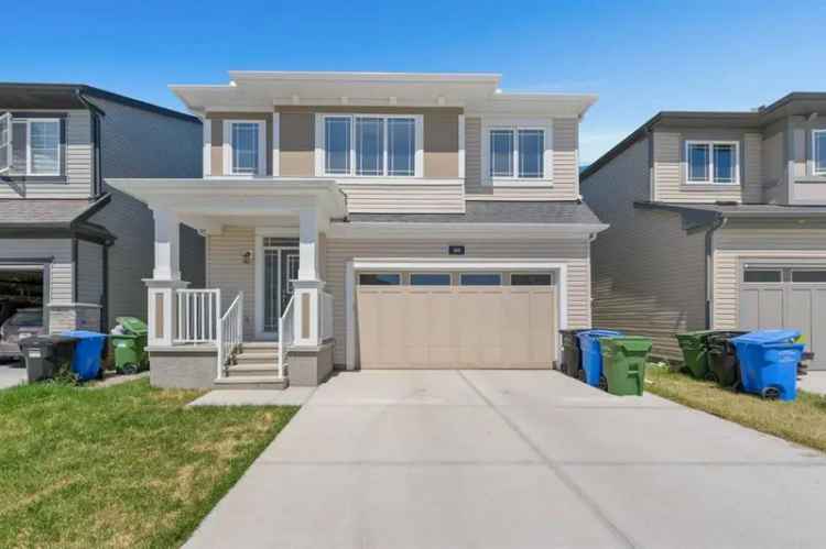 House For Sale in Calgary, Alberta