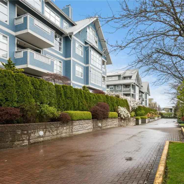 Nanaimo Waterfront Condo 2 Bed 2 Bath 1300 sq ft Ocean Views