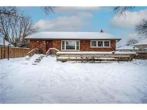 For Sale Charming House in West Brant Brantford Ontario with Upgrades