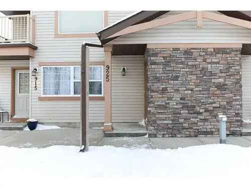 Sell Condo in Johnstone Park, Red Deer with Spacious 1 Bedroom and Den