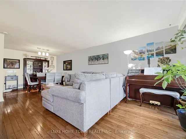 House For Sale in Mississauga, Ontario