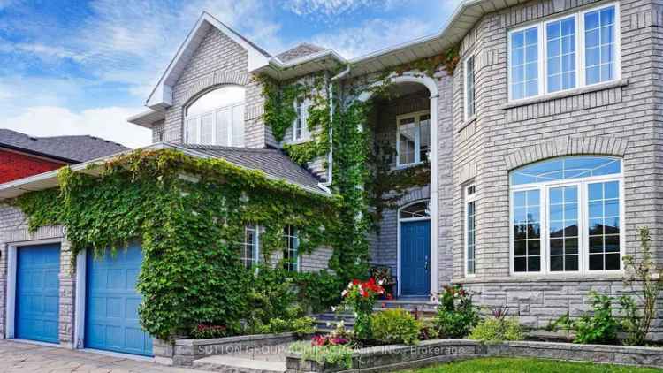 House For Sale in Vaughan, Ontario