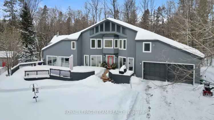 Tranquil Luxury Home on 35 Acres Near Ottawa