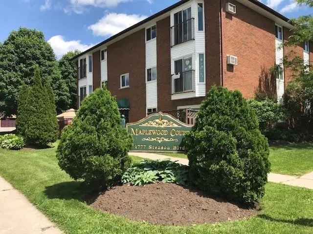 Spacious Suites near Fleming College in Peterborough