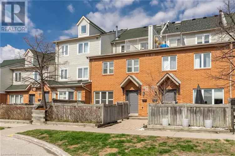 1600 Sq Ft 3-Story Townhome in Lakeview Near Parks and Lake Ontario