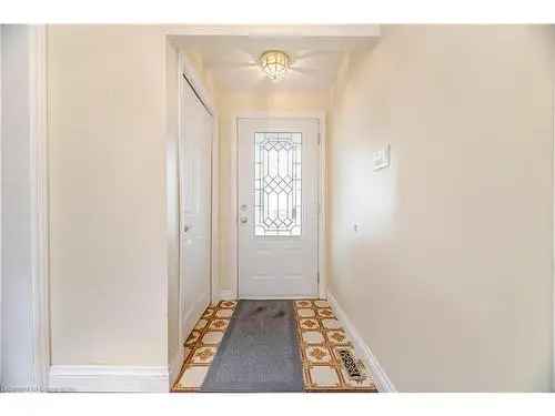 4 1 Bedroom House For Sale In Ford Oakville
