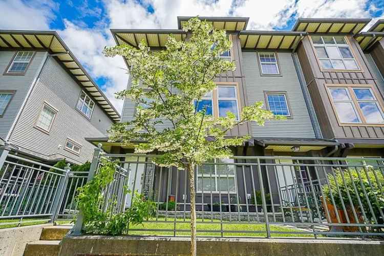 4 Bedroom Townhouse in Clayton Heights