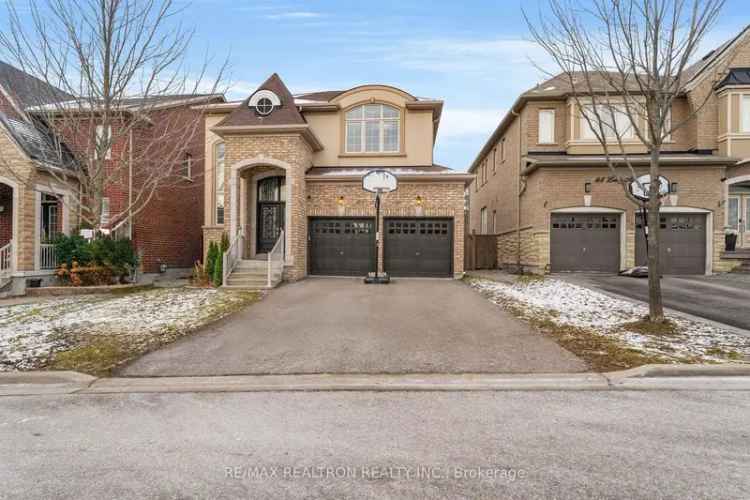 House For Sale in Vaughan, Ontario