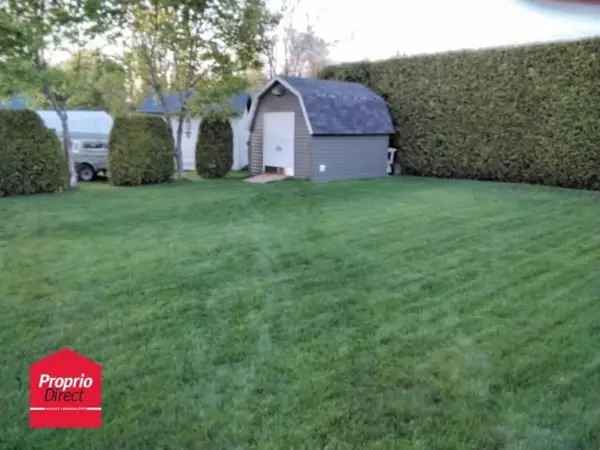 2-Bedroom Bungalow for Sale Bas Saint Laurent