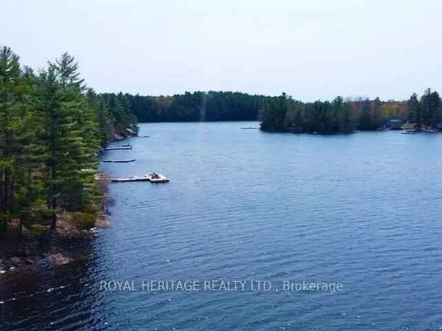 Cottage For Sale in Georgian Bay Township, Ontario