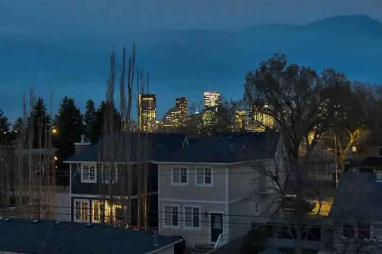 Luxury 4-Bedroom Home in Mount Pleasant
