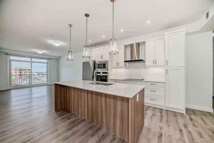 House For Sale in Calgary, Alberta