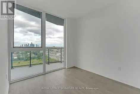 2 rooms apartment of 496 m² in Toronto