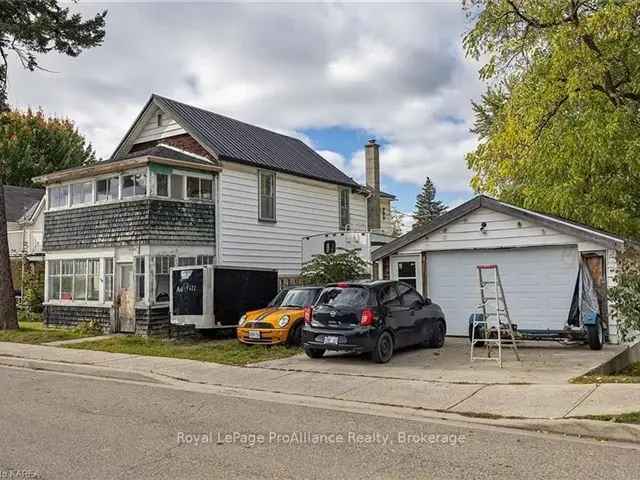 Gananoque 4-Bedroom Home with Pool and Workshop - Renovation Opportunity