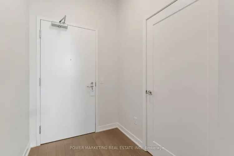 Rent Bachelor Studio Condo Near University and Rideau Center