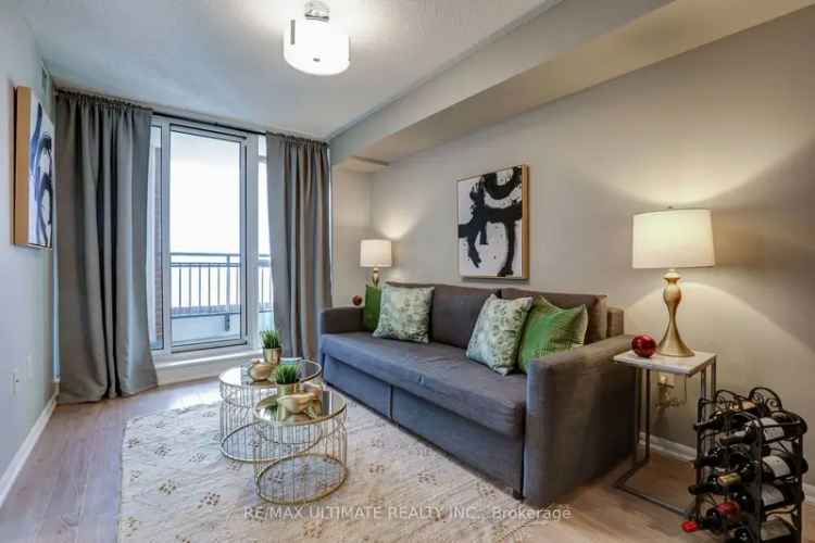 Condo For Sale in Toronto, Ontario