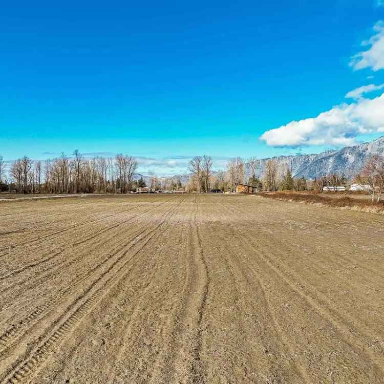 18 Acres of Prime Land in Central Yarrow - Build Your Dream Home