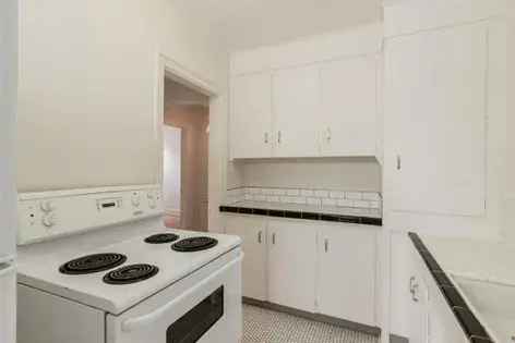 Rent 1 Room Apartment in Calgary with Pet Friendly Amenities