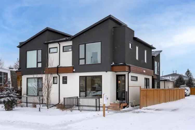 House For Sale in Calgary, Alberta