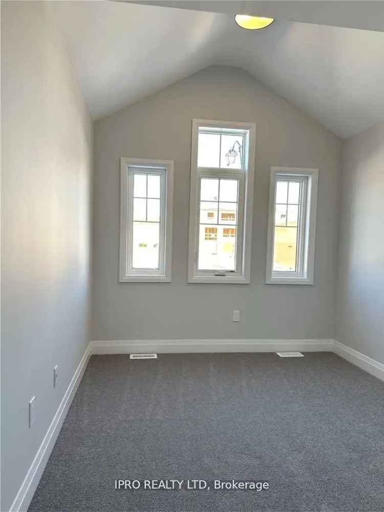 2000+ sq ft 4 Bedroom Home with Walkout Basement