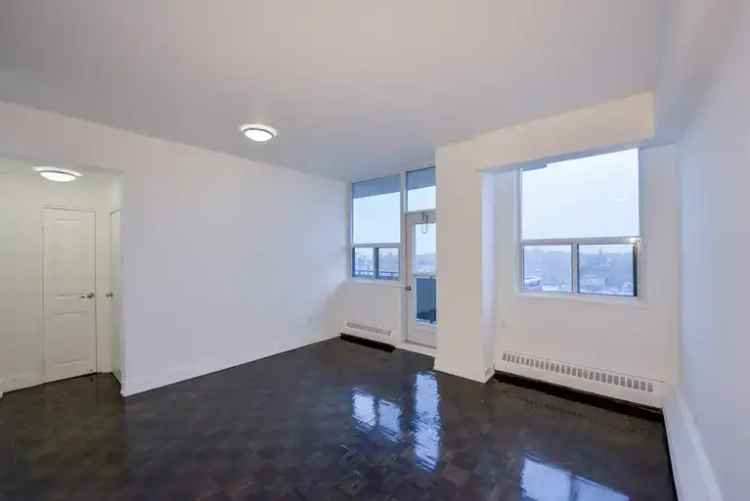 Apartment For Rent in Toronto, Ontario