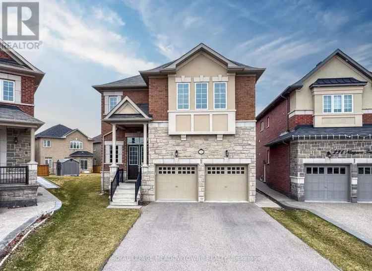 5000+ Sq Ft Remmington Home 5 Beds 5 Baths 7 Car Parking