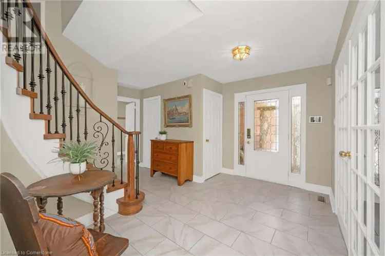 Luxury 5-Bedroom Home in Joshua Creek Oakville