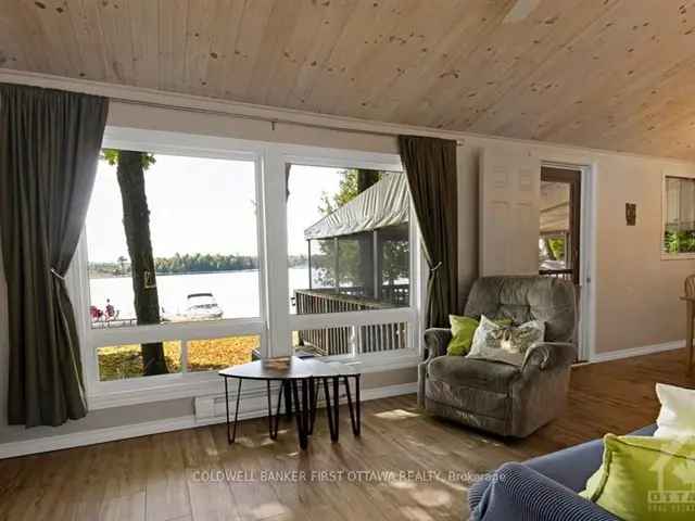 House For Sale in Lanark Highlands, Ontario