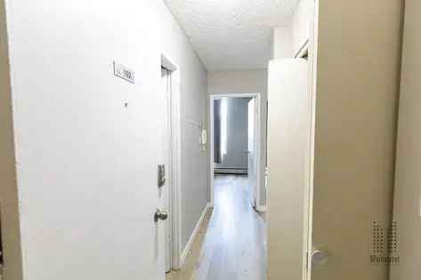 2 rooms apartment of 92 m² in Calgary