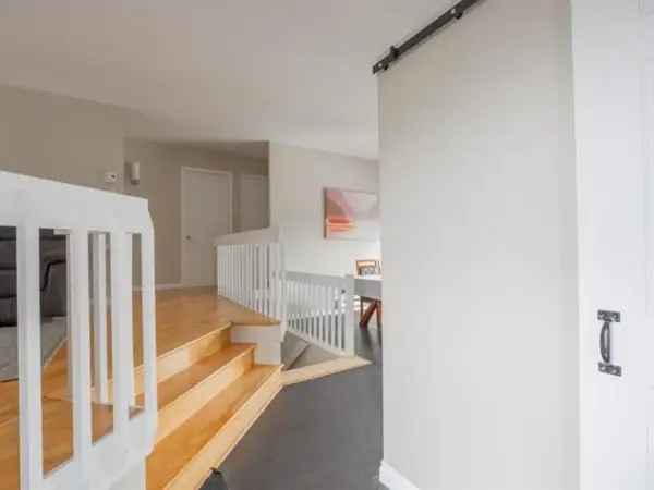 Split Level Home for Sale 4 Bedrooms Open Concept Quebec