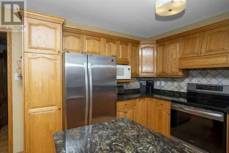 3 Bedroom Family Home with Gleaming Hardwood Floors and Finished Lower Level