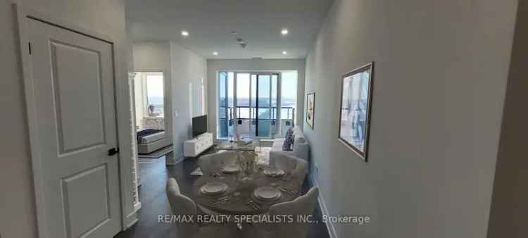 Luxury Oakville Penthouse Condo 1 Bedroom Plus Den