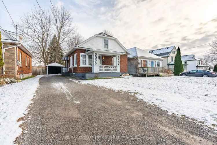 House For Sale in Niagara Falls, Ontario