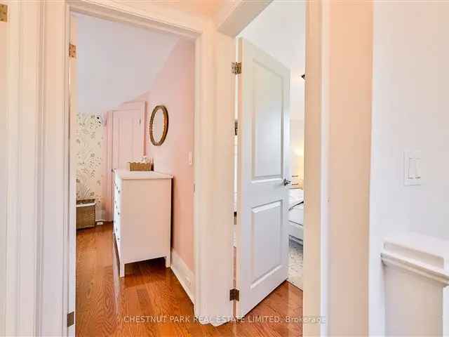 House For Sale in 48, Avonlea Boulevard, Toronto, Ontario