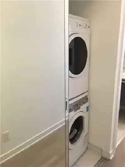 Luxury Studio Condo for Rent Downtown Toronto