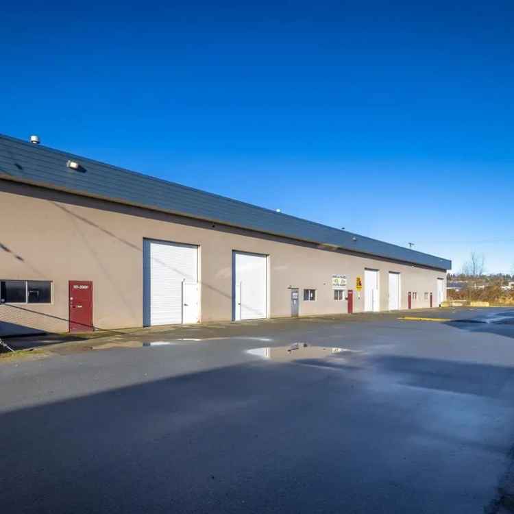 Langley City Warehouse - 2084 sf Industrial Space for Lease