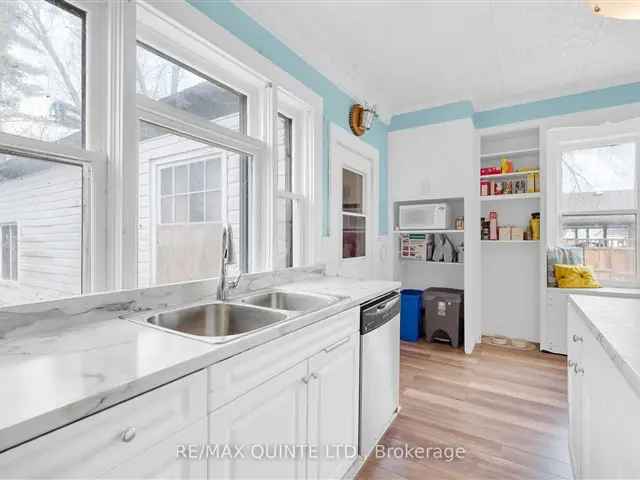 House For Sale in Tweed, Ontario