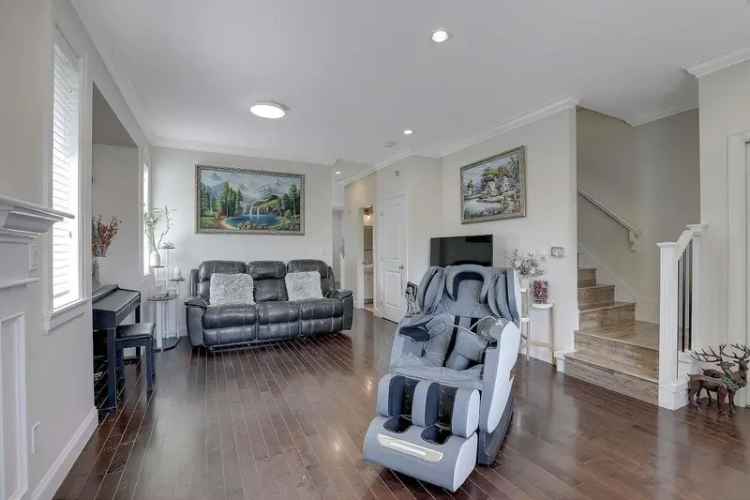 5 Bedroom House in South Surrey Southpoint Estate