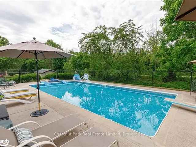 Craigleith Dream Property: One-Acre Lot, Pool, Bay Views