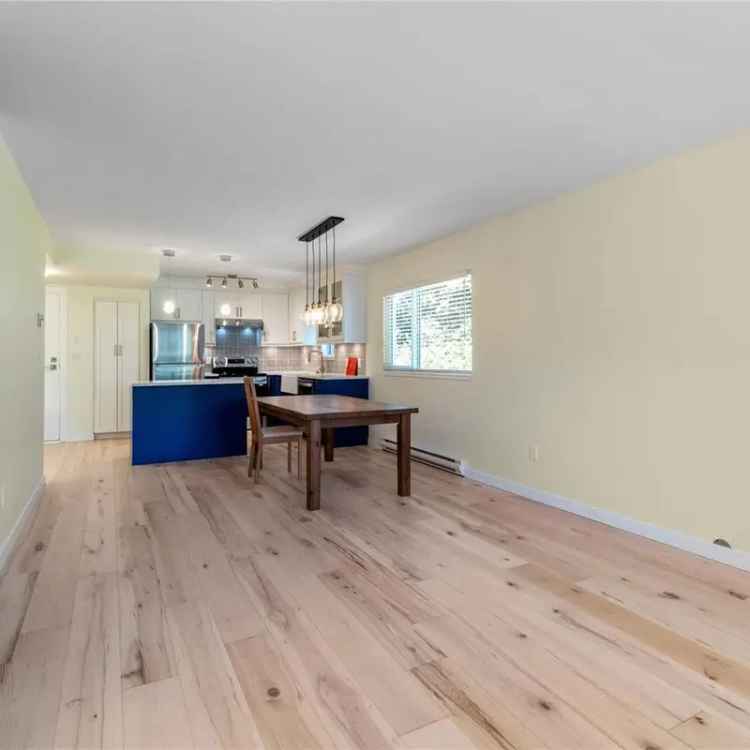 4 Bedroom Townhouse near Downtown Vancouver - Fully Renovated