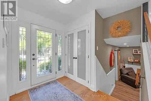 West Oakville Updated 4-Level Sidesplit with Pool