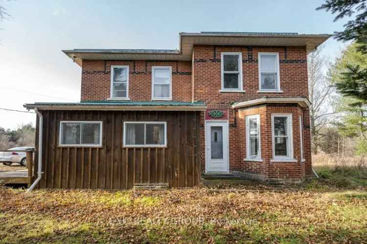 House For Sale in Tweed, Ontario