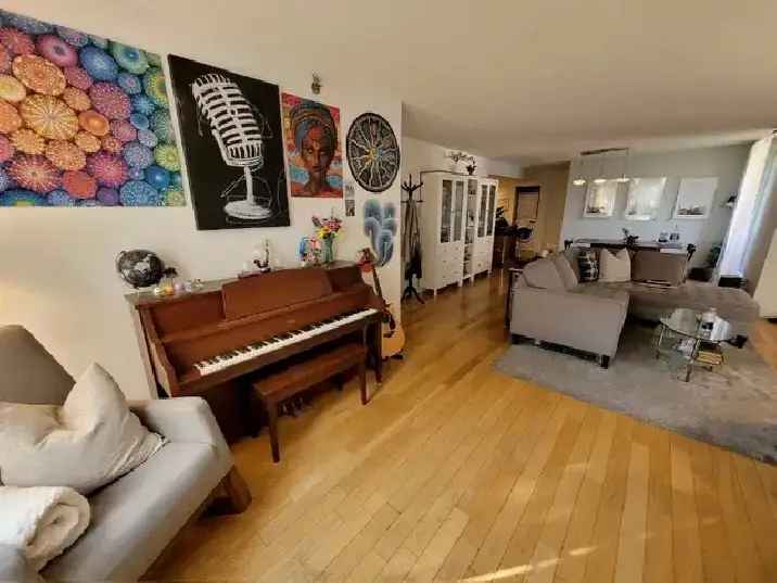 Condo LOUER/RENT 2 chambres coucher/bedrooms Montreal Downtown