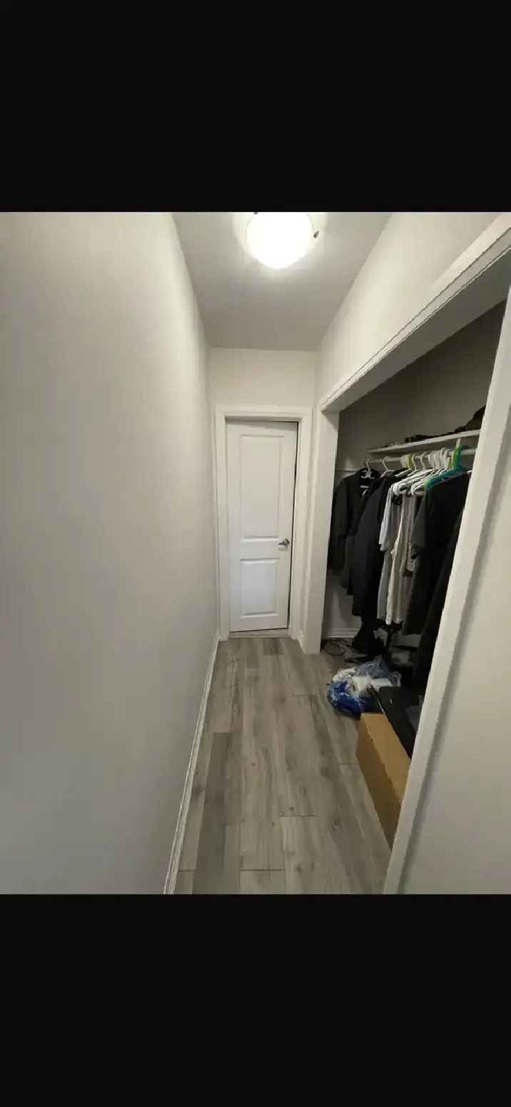 room for rent with private bathroom