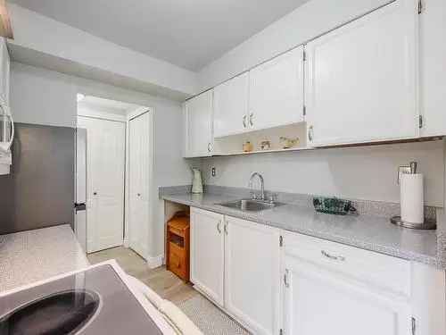 3 Bed 3 Bath Townhouse For Sale In Surrey BC