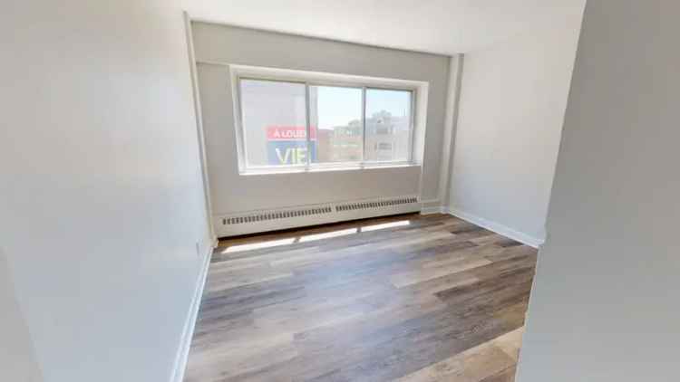 Apartment For Rent in 2255, Rue Saint-Mathieu, Montreal, Quebec